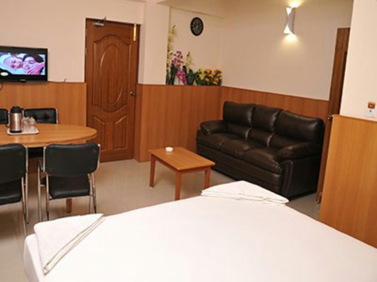ארודה Hotel J Maariot מראה חיצוני תמונה